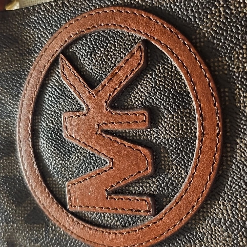 Michael Kors Logo Applique Belt Bag Brown Monogram Waist Pouch Sz Small EUC - Picture 10 of 13